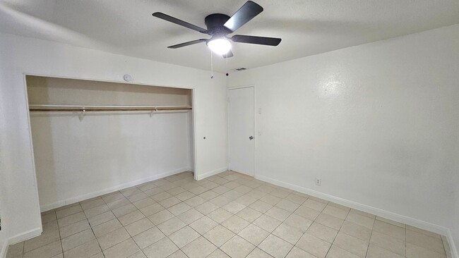 Building Photo - 21398 Baldwin Ln