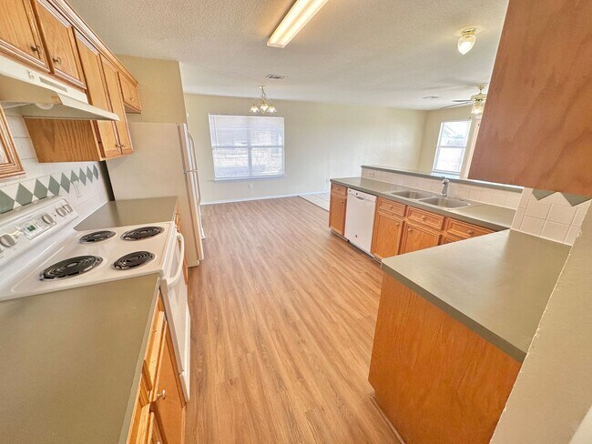 Building Photo - NEW IN MANAGEMENT - AVAILABLE NOW!