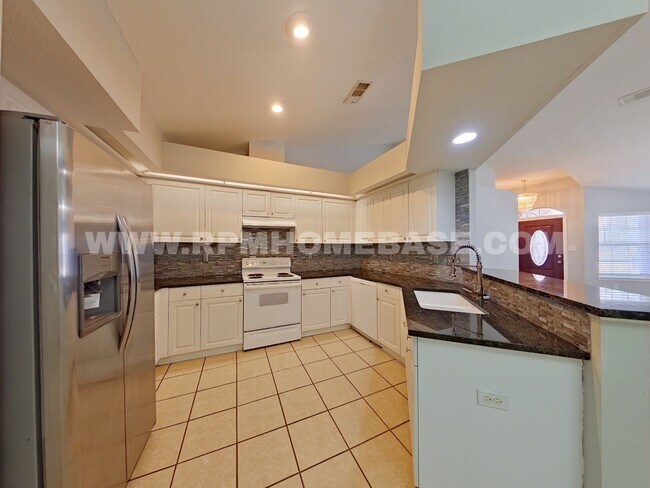 Building Photo - 5103 Terra Lake Cir