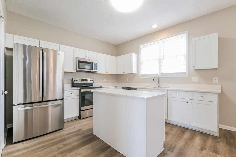 Building Photo - 293 Derby Run