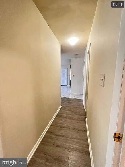 Building Photo - 700 N Franklin Blvd