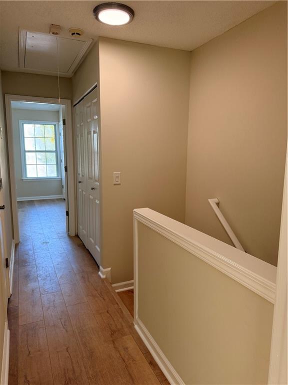 Building Photo - 279 Devonshire Dr