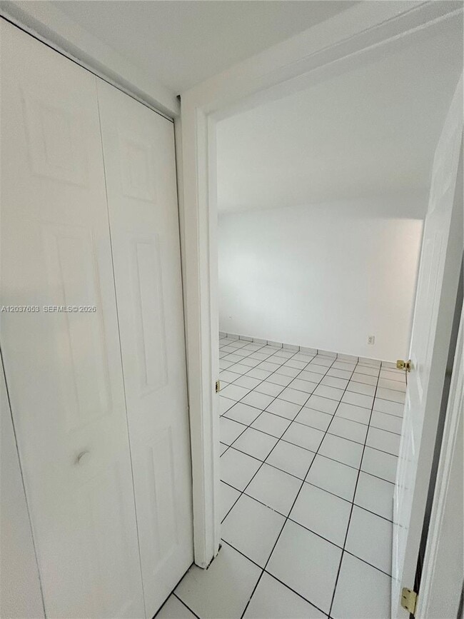 Building Photo - 15332 SW 72nd St