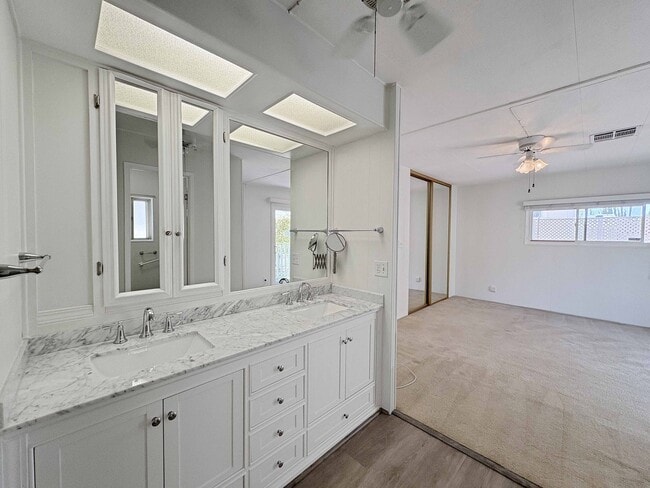 Building Photo - Spacious 2BR/2BA Home for Rent in 55+ Comm...