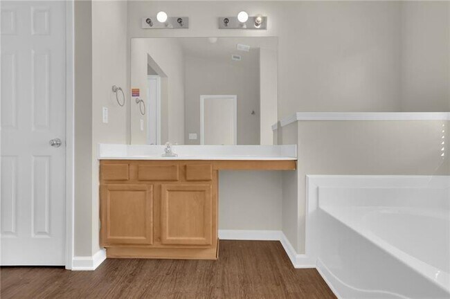 Building Photo - 1865 Ellison Lakes Ct