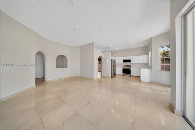 Building Photo - 10530 NW 52nd Terrace