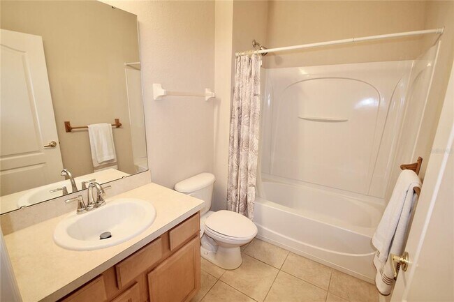 Building Photo - 2458 Caravelle Cir