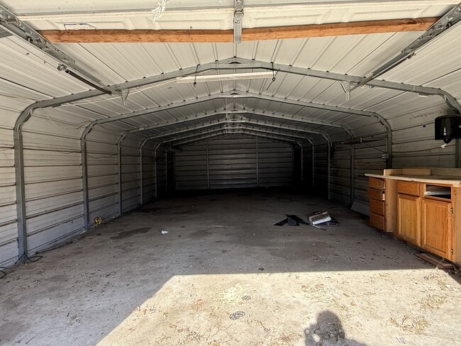 Building Photo - 9688 Leitchfield Rd