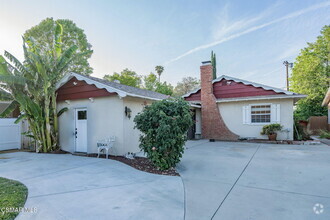Building Photo - 22637 Mariano St