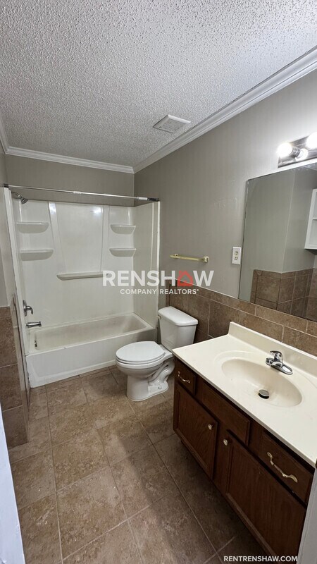 Building Photo - 158 Navy Dr