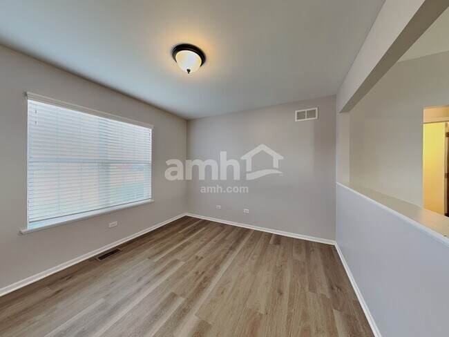 Building Photo - 318 Whitmore Trl