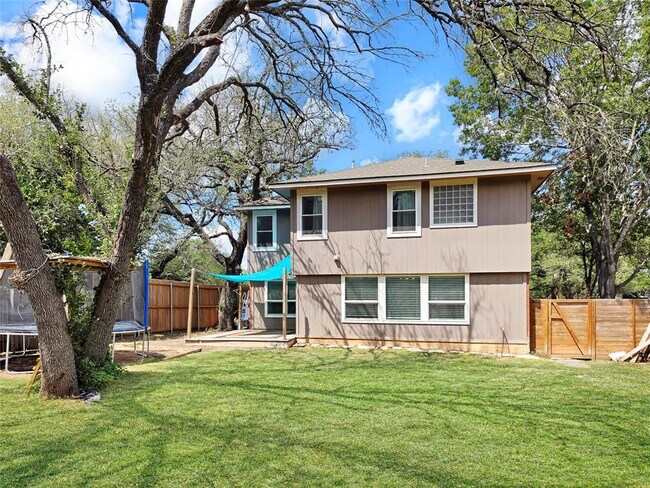Building Photo - 1411 Waldrop Cove