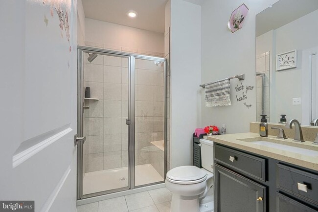 Building Photo - 7142 Starmount Ct