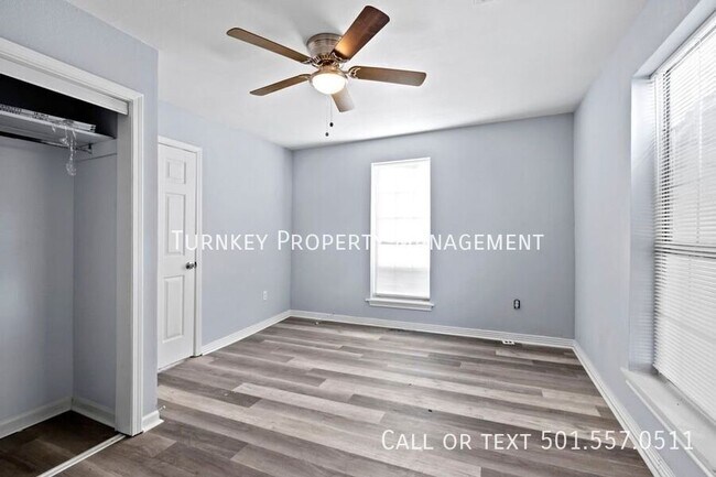 Building Photo - 1615 Maple St