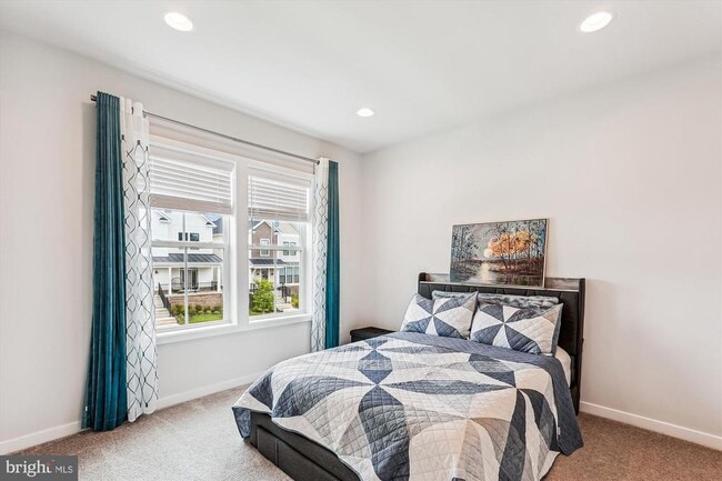 Building Photo - 42023 Spring Air Dr