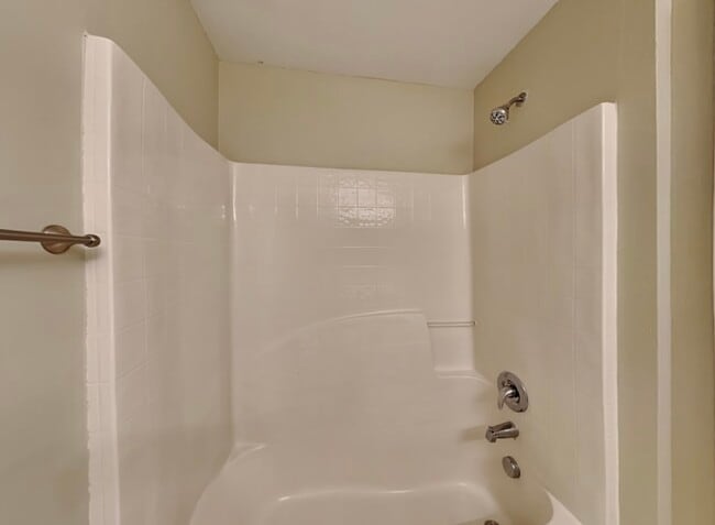 Building Photo - 3643 Wellington Pl