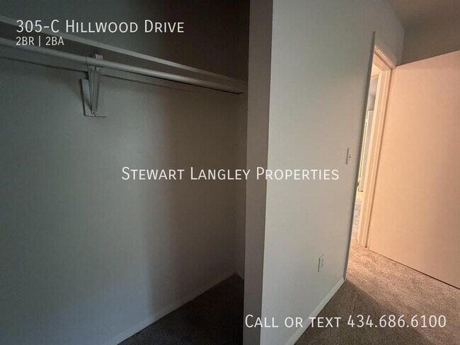 Building Photo - 305 Hillwood Dr