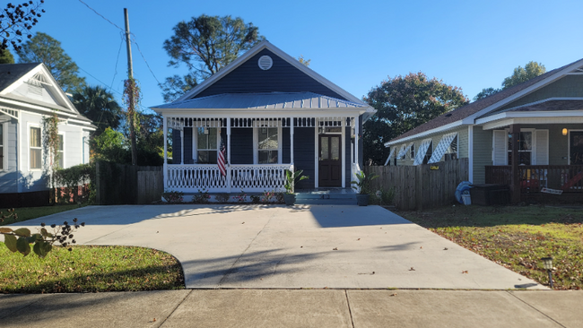 Building Photo - 1413 E Jackson St