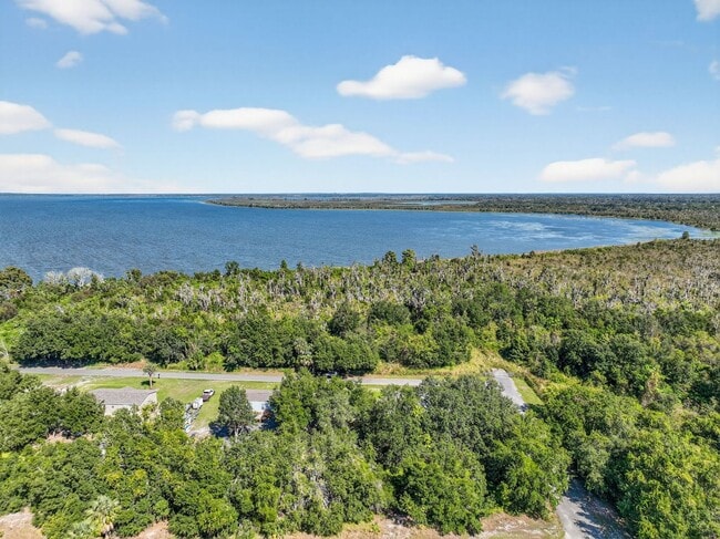 Building Photo - Brand-New Home on Canal to Lake Griffin – ...