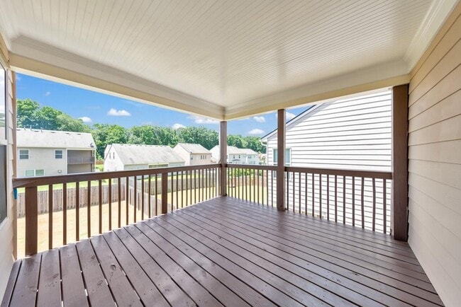 Building Photo - 4990 Brierstone Dr