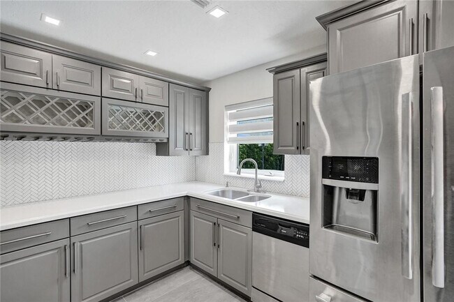 Building Photo - 11627 SW 50th St