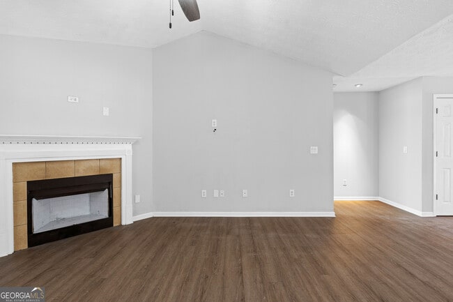 Building Photo - 47 Matthews St