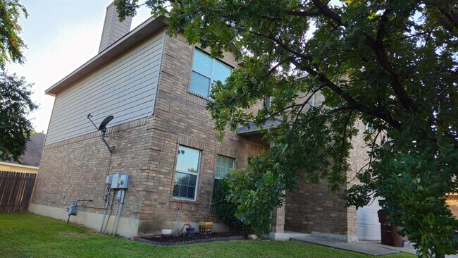 Building Photo - 1512 Tonia Loop