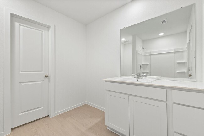 Building Photo - Stylish 4 Bedroom Home in Magnolia Ridge Community