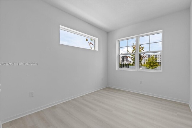 Building Photo - 5579 Millennia Park Dr