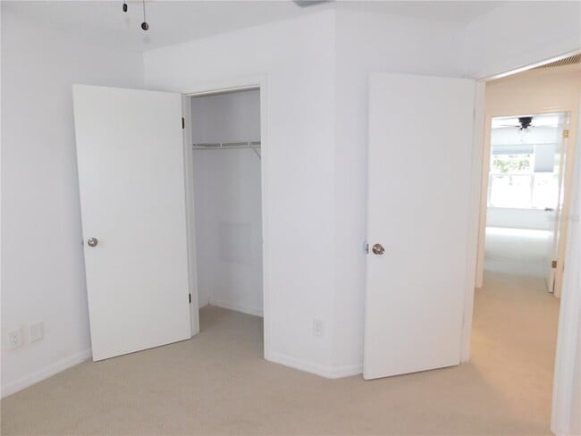 Building Photo - 3650 Fremantle Dr