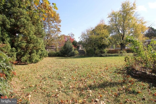 Building Photo - 3052 Westfall Pl