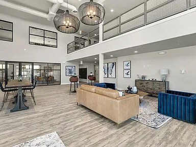 Building Photo - 1980 E Broadway Rd