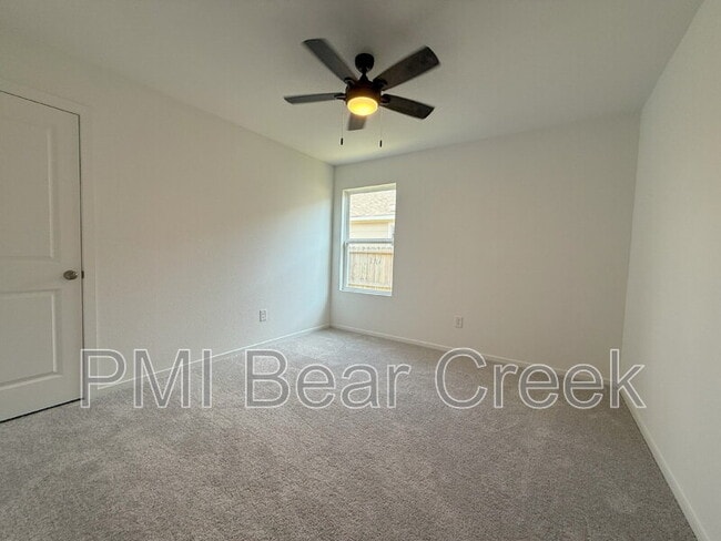 Building Photo - 10268 Prairie Dunes Ln