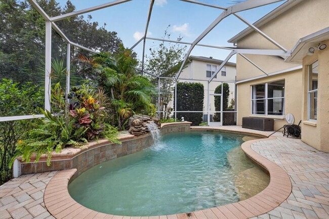 Building Photo - 11115 Avery Oaks Dr