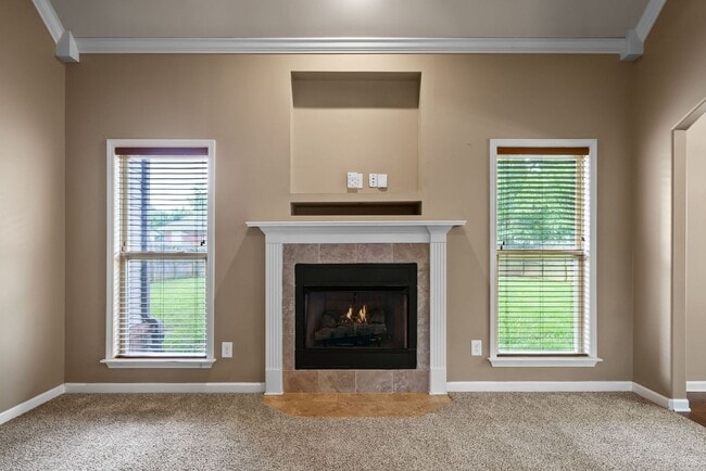 Building Photo - Three Bedroom in Fields of Northmeade!