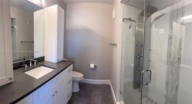 Building Photo - 3748 San Simeon Cir