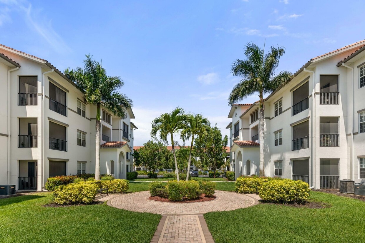 Aster at Lely Resort - 8120 Acacia St Naples FL 34113 | Apartment Finder, image size:1240x827