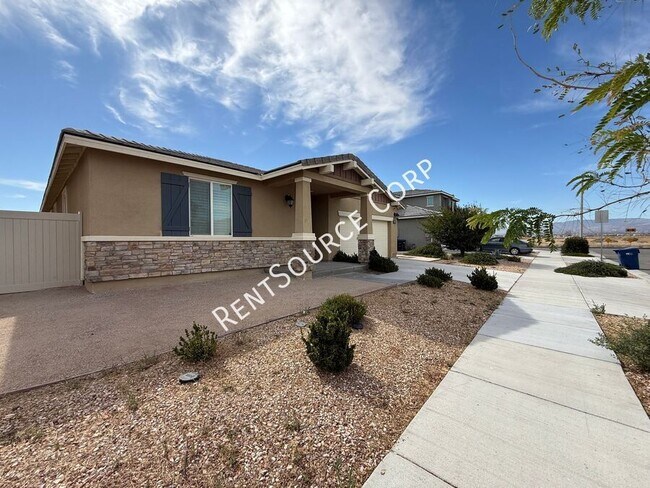 Building Photo - 45016 Marbella St