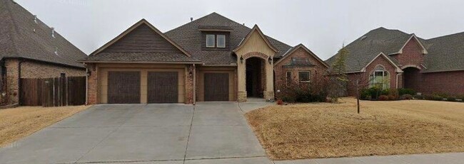 Primary Photo - 701 Lindsey Ln