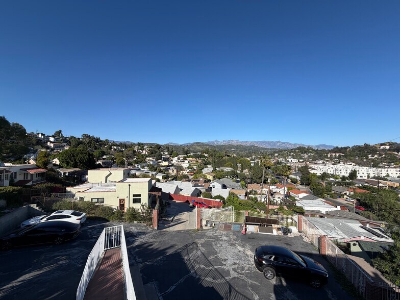 Building Photo - 1745 College View Pl