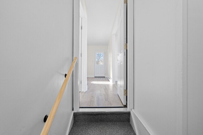 Building Photo - 3 Platt St