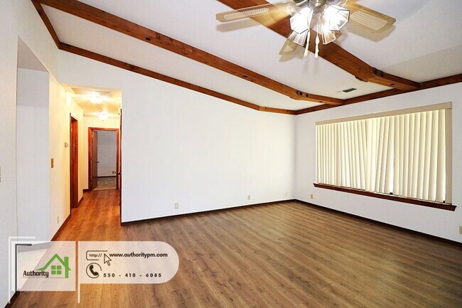 Building Photo - 1744 Kildare Dr