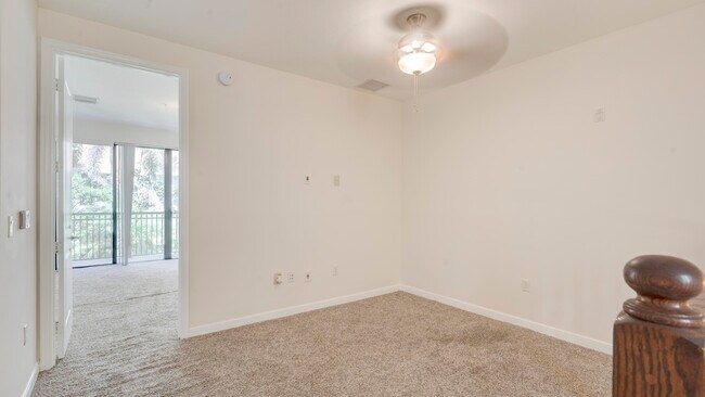 Building Photo - 3055 NW 126th Ave