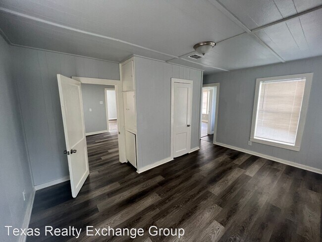 Building Photo - 2 br, 1 bath House - 926 Talmadge