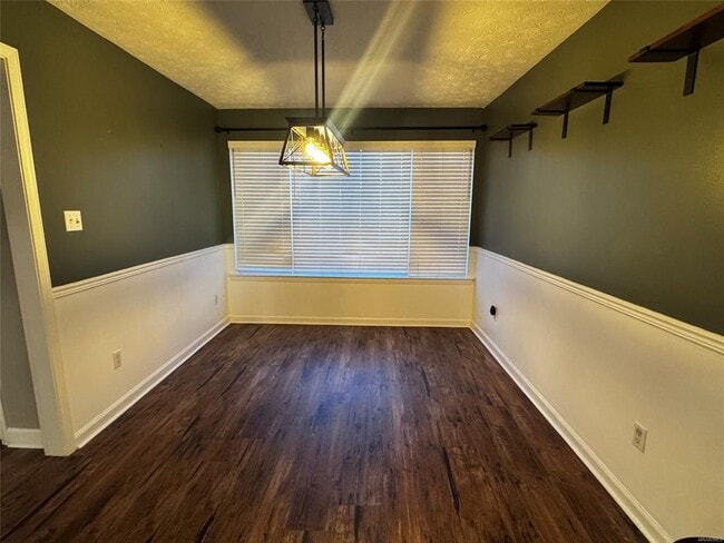 Building Photo - 109 Duck Cove