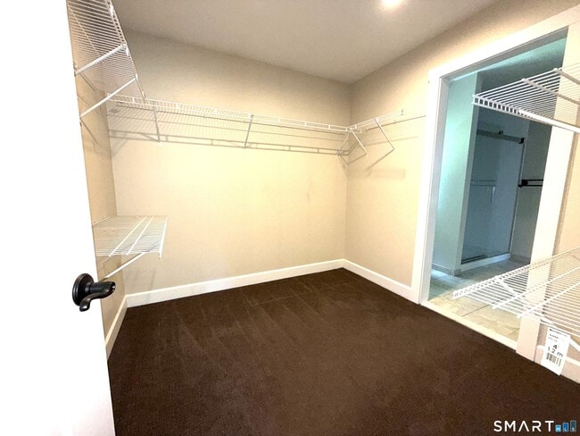 Building Photo - 46 Kneen St Ext