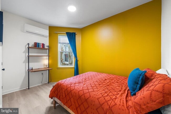 Building Photo - 5426 Irving St