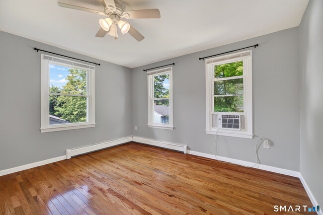 Building Photo - 224 Anns Farm Rd