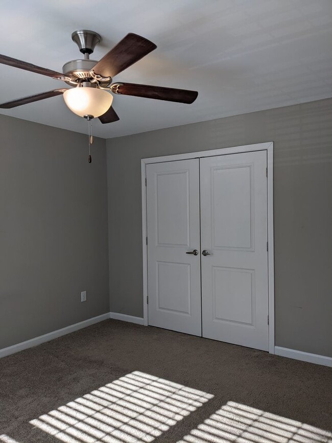Building Photo - Black Mountain Rental - Duplex
