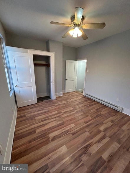 Building Photo - 2728 W Oakdale St